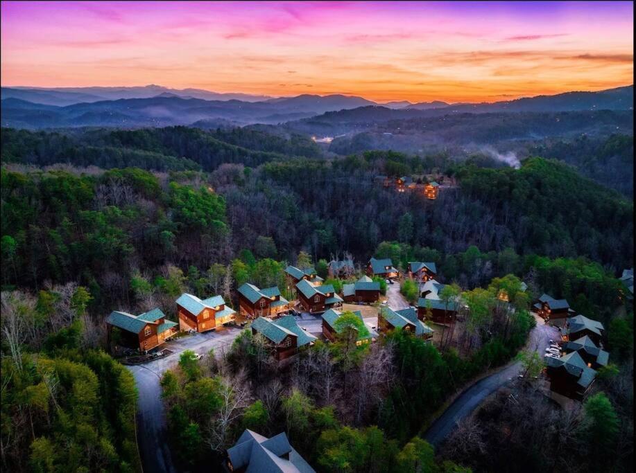 Indoor Heated Pool Hot Tub Cabin Sevierville Exteriér fotografie